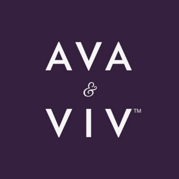 Ava & Viv. Crewneck White Sweater. Size 2X. - Picture 7 of 7